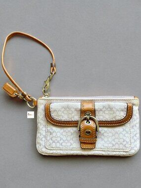 Coach Y2K Light Purple Lavender Signature Soho Buckle Wristlet Pouch